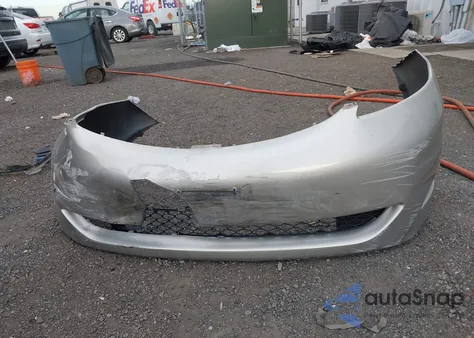 2010 Toyota Sienna Limited из США, поврежденный, VIN 5TDYK4CC1AS304057